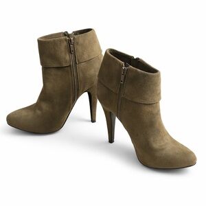 NEW GBG Los Angeles docker bootie dark green suede size 8.5